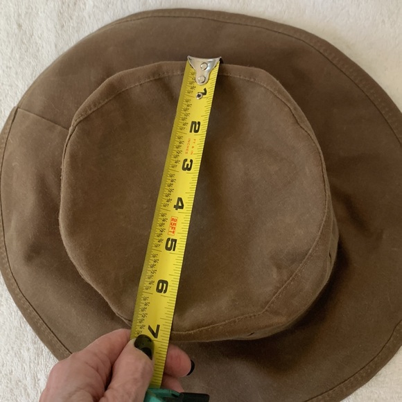 Waxed-cotton hat. - Picture 7 of 7